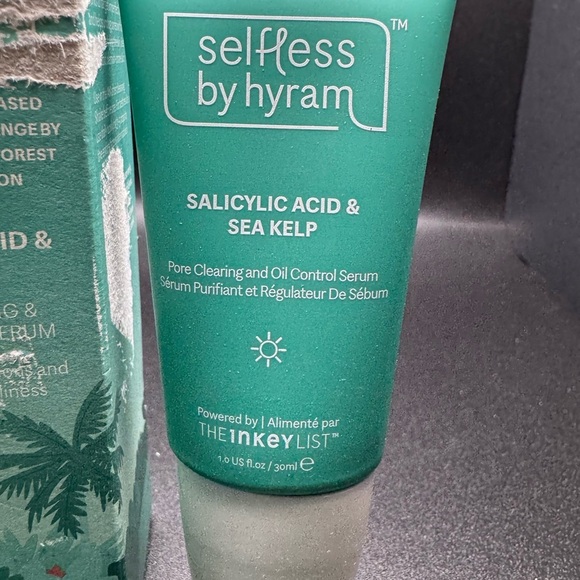 Selfless by Hyram Salicylic Acid & Sea Kelp Serum - Picture 8 of 8